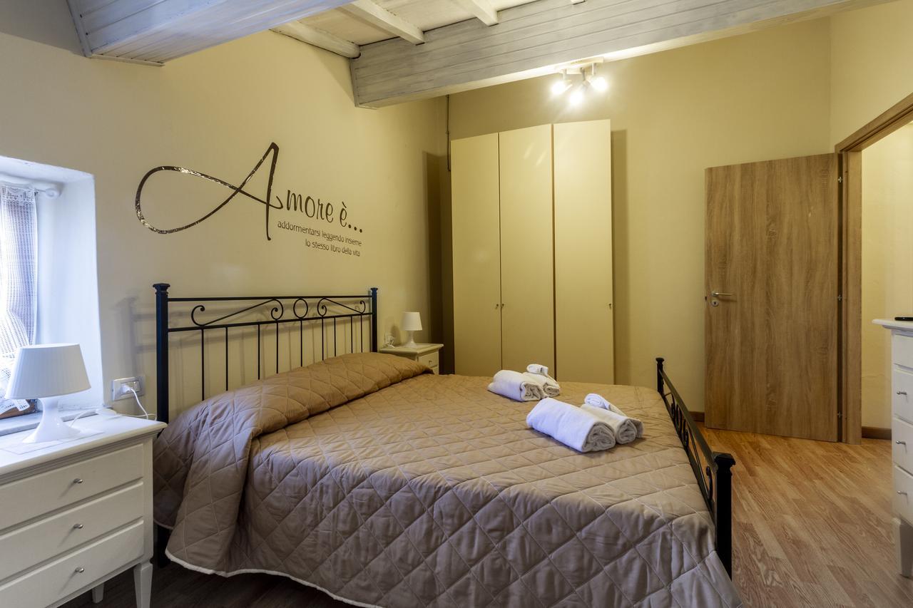 Flori'S Bed & Breakfast Viareggio Bagian luar foto